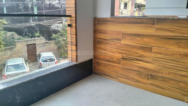 Gupta Luxury Flats And Floors - Image 3