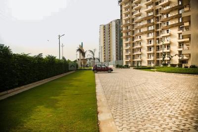 Project Image of 890.0 - 1660.0 Sq.ft 2 BHK Apartment for buy in Supertech Eco Village IV