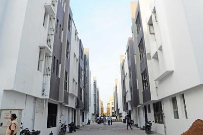 Project Image of 820.0 - 1250.0 Sq.ft 2 BHK Apartment for buy in Rajarathnam RC Adena