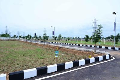 Project Image of 600.0 - 1800.0 Sq.ft Residential Plot Plot for buy in Thiruthanikai Infra City