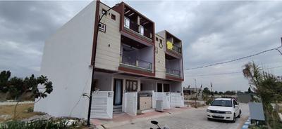 Project Image of 1850.0 - 2250.0 Sq.ft 3 BHK Villa for buy in Naveen My Dream House