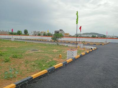 Project Image of 600.0 - 1734.0 Sq.ft Residential Plot Plot for buy in Golden Villa Garden