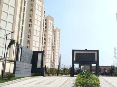 Project Image of 0.0 - 800.0 Sq.ft 2 BHK Apartment for buy in Shree Vardhman Mantra Tower A To P