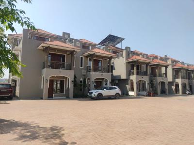Project Image of 4212.0 - 4527.0 Sq.ft 4 BHK Villa for buy in Swarnim Vatika