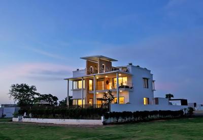 Project Image of 5200 Sq.ft 3 BHK Villa for sale in Khidkali for Rs. 100000000