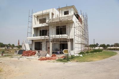 Project Image of 1305.0 - 1827.0 Sq.ft Residential Plot Plot for buy in 32nd Parkview Gaur Yamuna City