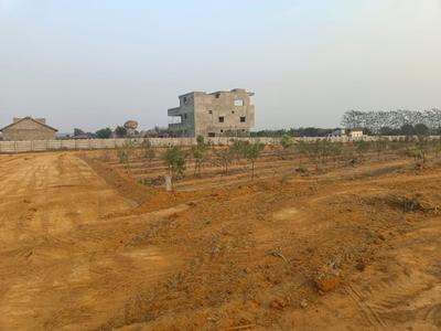 Vision Divine City Plot 2
