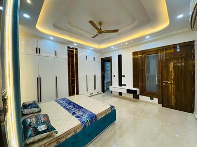 Project Image of 1200.0 - 3000.0 Sq.ft 3 BHK Builder Floor for buy in Home Finder