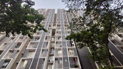 Project Image of 375.0 - 1105.0 Sq.ft 2 BHK Apartment for buy in Hubtown Harmony A Wing