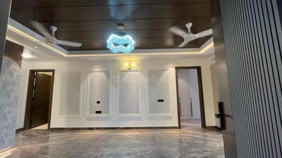 Project Image of 2430.0 - 2970.0 Sq.ft 4 BHK Builder Floor for buy in Paramount Luxury Floor 36