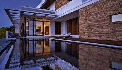 Project Image of 6458.0 - 9687.0 Sq.ft 4 BHK Villa for buy in Peninsula Ashok Nirvaan