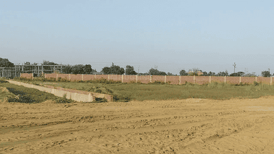 Project Image of 900.0 - 1800.0 Sq.ft Residential Plot Plot for buy in Golden City