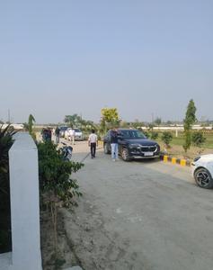 Project Image of 0.0 - 900.0 Sq.ft Residential Plot Plot for buy in Cosy Presidium Empire