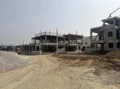 Project Image of 2700.0 - 4605.0 Sq.ft 3 BHK Villa for buy in Hallmark Floresta