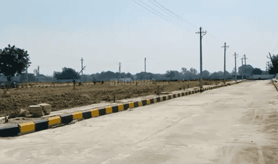 Project Image of 1080.0 - 2700.0 Sq.ft Residential Plot Plot for buy in Highway Pride