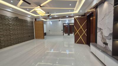 Project Image of 1450.0 - 2500.0 Sq.ft 3 BHK Builder Floor for buy in Living Super Luxurious Floors