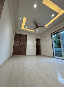 Project Image of 0.0 - 4050.0 Sq.ft 5 BHK Builder Floor for buy in RR Royal Greens Floors