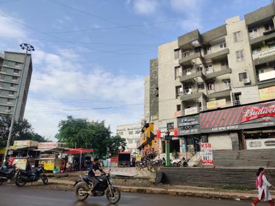 Project Image of 1250.0 - 1327.0 Sq.ft 2 BHK Apartment for buy in Venkatesh Laxmi Fortune Plaza