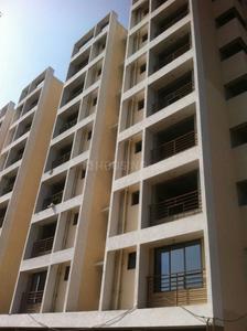 Project Image of 1134.0 - 1179.0 Sq.ft 2 BHK Apartment for buy in Gayatri Maitri Lake View