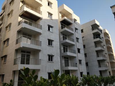 Project Image of 1325.0 - 2115.0 Sq.ft 2 BHK Apartment for buy in Sivaa Shakthi The Lawnz