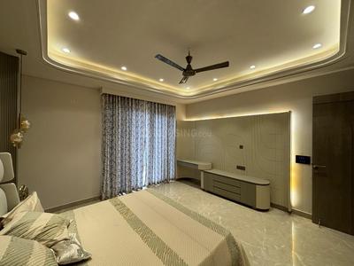 Gallery Cover Pic of Home Ultra Luxurious Floor