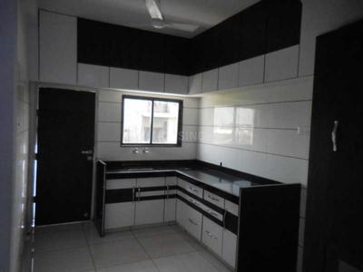Gruham Royal Park Kitchen 1