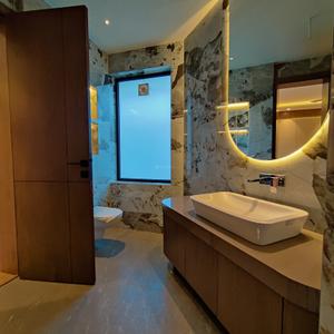 Project Image of 0.0 - 4500.0 Sq.ft 4 BHK Builder Floor for buy in Paramount Luxury 500 Sq Yd