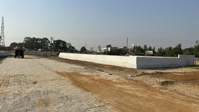 Yash Paradise Internal Roads & Footpaths 1