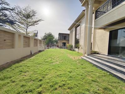 Project Image of 0.0 - 5200.0 Sq.ft 5 BHK Villa for buy in Regalia 18
