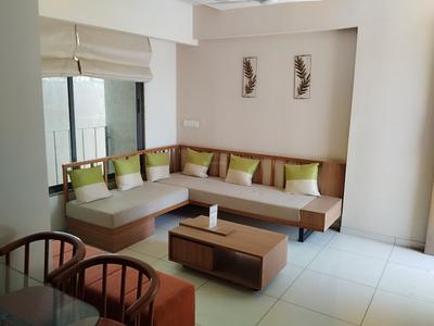 Project Image of 577.0 - 935.0 Sq.ft 2 BHK Apartment for buy in HR Eternia