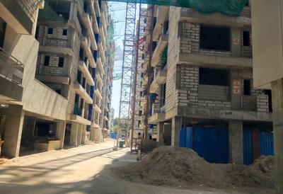 Project Image of 1296.0 - 1764.0 Sq.ft 2 BHK Apartment for buy in Sarovar Solitaire
