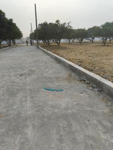 Project Image of 1000.0 - 2500.0 Sq.ft Residential Plot Plot for buy in Royal Raitha City