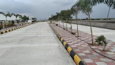 Project Image of 1349.79 - 3788.47 Sq.ft Residential Plot Plot for buy in Akshita Mahipolis