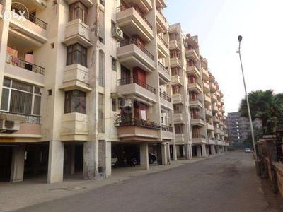 Project Image of 1900.0 - 2550.0 Sq.ft 3 BHK Apartment for buy in Royale Mansions