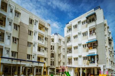 Project Image of 945.0 - 1010.0 Sq.ft 2 BHK Apartment for buy in Rajparis Crystal Springs