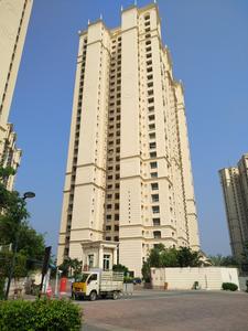 Hiranandani Pinewood Elevation 1