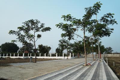 Project Image of 0.0 - 1302.0 Sq.ft Residential Plot Plot for buy in Karamchand Dream 1