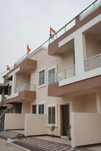 Project Image of 1159.0 - 2309.0 Sq.ft 3 BHK Duplex for buy in Apaar City