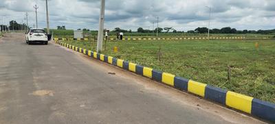 Project Image of 1647.0 - 2250.0 Sq.ft Residential Plot Plot for buy in SRR Highway County 1