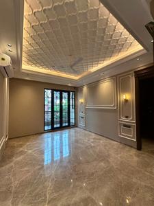 Selling Sunset DLF 3 Bedroom 3
