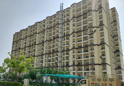 Pardos Okas Residency II Elevation 1