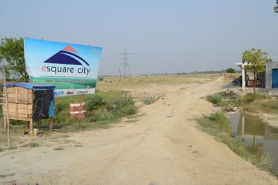Project Image of 1000.0 - 1240.0 Sq.ft Residential Plot Plot for buy in E Square City