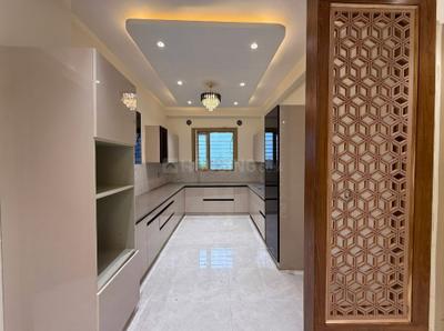 Project Image of 1800.0 - 2000.0 Sq.ft 3 BHK Builder Floor for buy in YK Greenfield Signature Floors