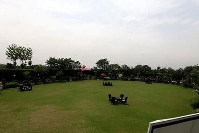 DPL Flora Farms Landscaped Gardens 1