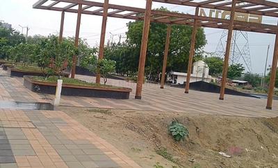 Project Image of 903.63 - 1572.18 Sq.ft Residential Plot Plot for buy in Emaar Business District Next 114