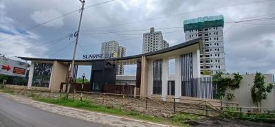 Project Image of 677.0 - 964.0 Sq.ft 2 BHK Apartment for buy in Sureka Sunrise Aura