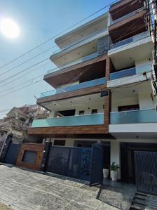 Project Image of 0.0 - 3750.0 Sq.ft 5 BHK Builder Floor for buy in A To Z Super Luxury Floor