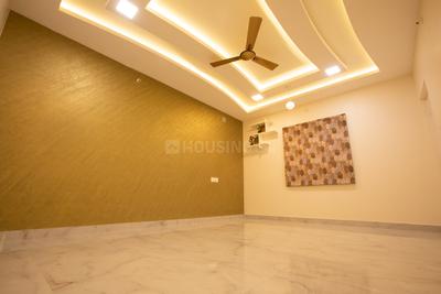 Kadambaa Krishna And Arjuna Bedroom 1