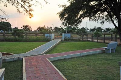 Project Image of 1200.0 - 2400.0 Sq.ft Residential Plot Plot for buy in PC Parklane