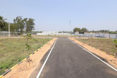 Project Image of 800.0 - 2400.0 Sq.ft Residential Plot Plot for buy in Marutham Royal Park